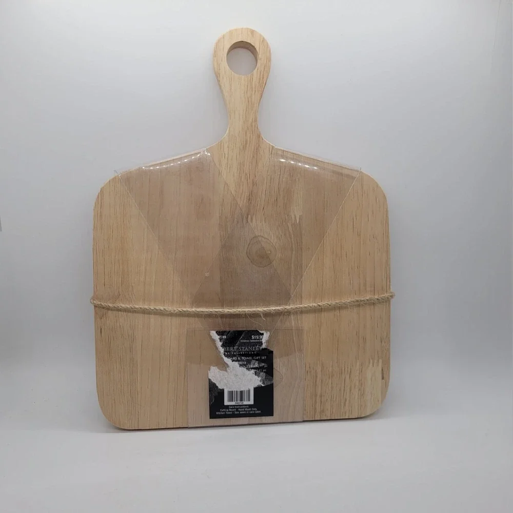 Robert Stanley Christmas Wood Cutting Board and Striped Kitchen Towel Gift Set